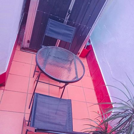 Apartamento Privado En Alameda De Hercules Sevilla Dış mekan fotoğraf