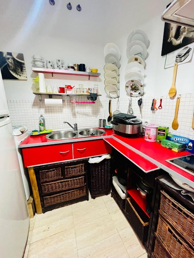 Apartamento Privado En Alameda De Hercules Sevilla Dış mekan fotoğraf